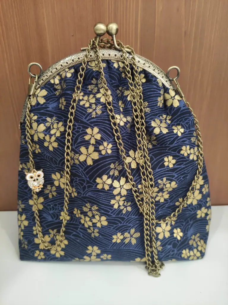 Sac bleu fleurs du Japon