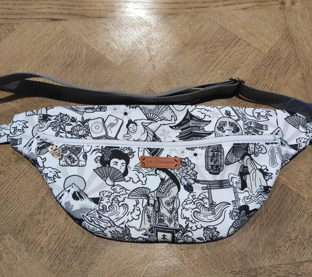 Sac banane manga noir et blanc